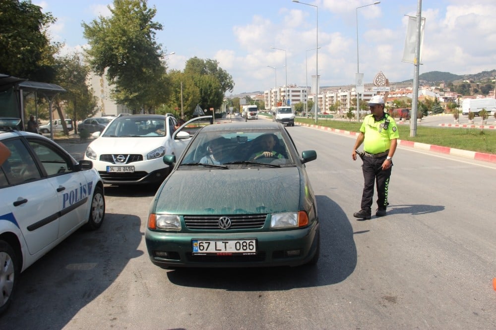 Çan’da trafik ekipleri denetimlerini sıklaştırdı 