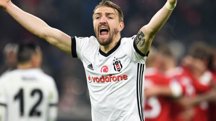 Caner Erkin rekor kırdı