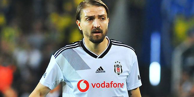 Caner Erkin transferinde flaş gelişme! Fenerbahçe bekliyor