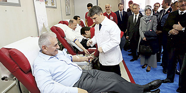 ‘Canımızla kanımızla ülke için varız’