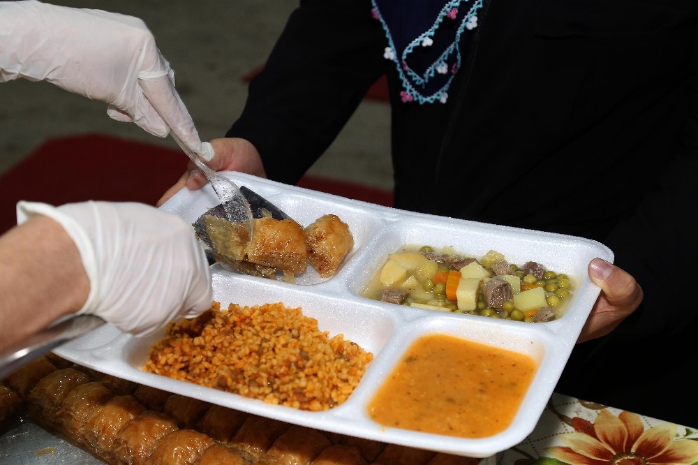 Çankaya belediyesi bu yıl da iftar çadırları kuracak 