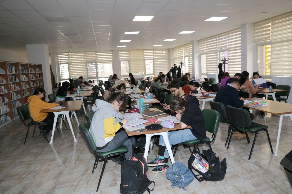 Çankaya’nın kütüphaneleri yeni döneme hazır 
