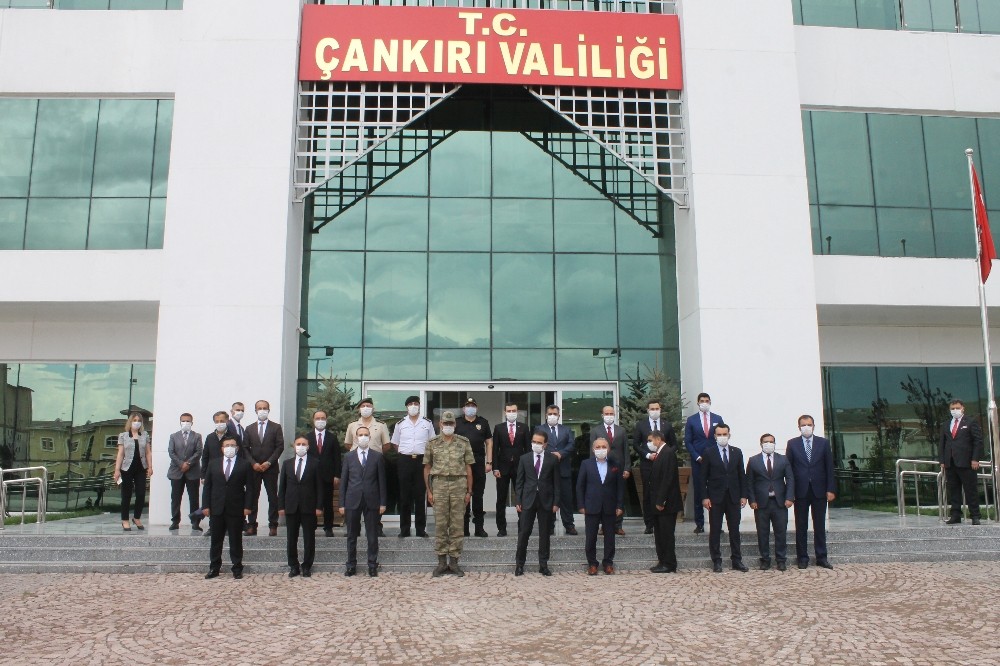 Çankırı Valisi Ayaz görevine başladı 