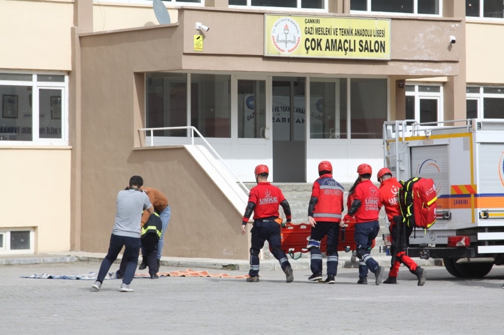 Çankırı’da gerçeğini aratmayan deprem tatbikatı 