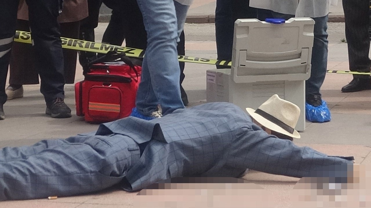 Çankırı’da tütün farkındalığına temsili ölümle dikkat çekildi