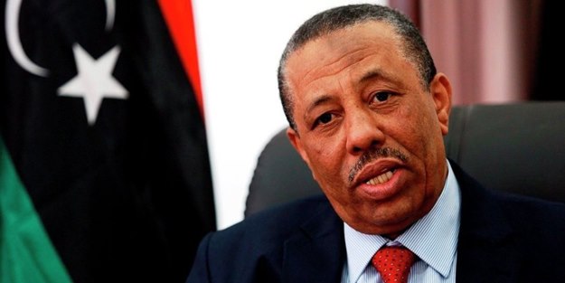 Canlı yayında Başbakanlık'tan istifa etti!