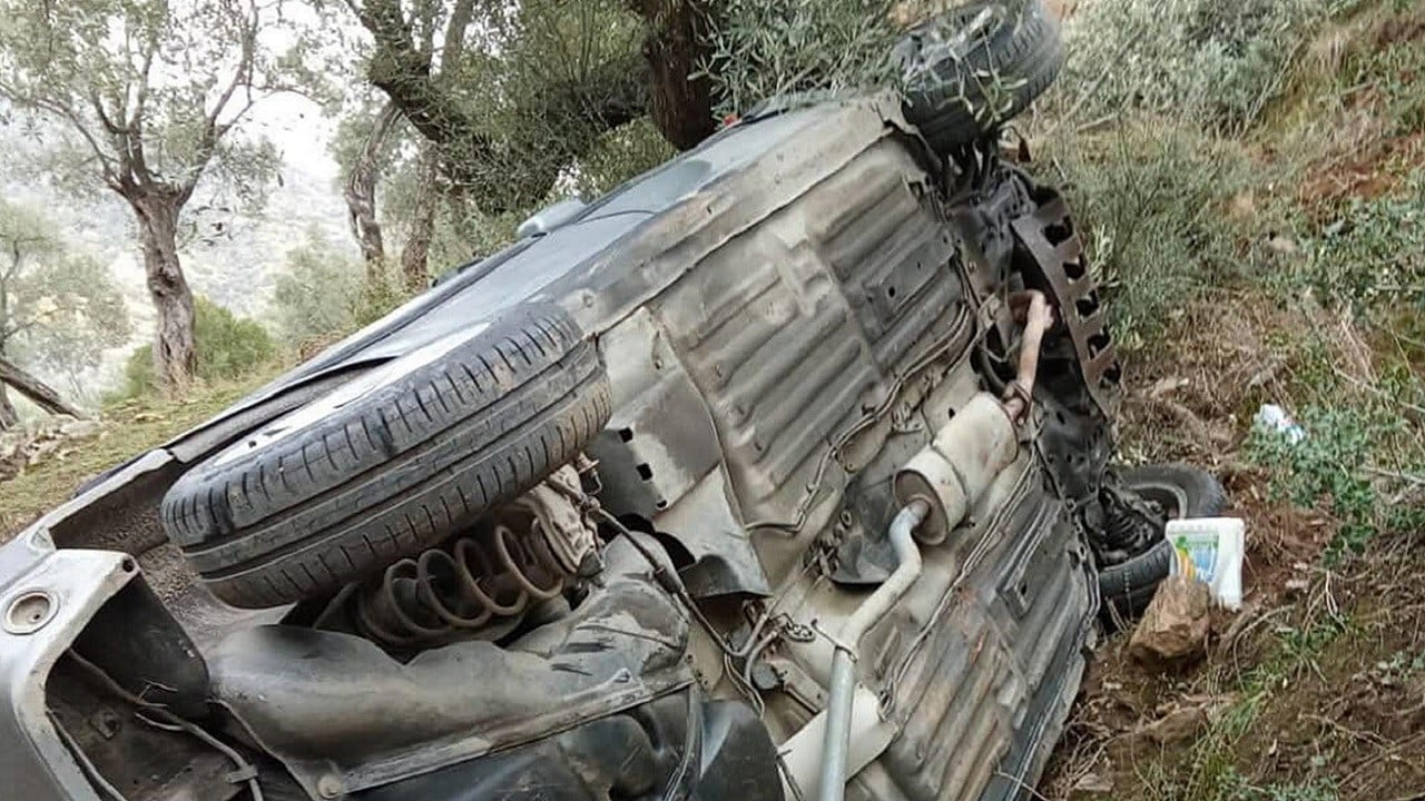 Canlı yayında kaza! 10 metreden yuvarlandı