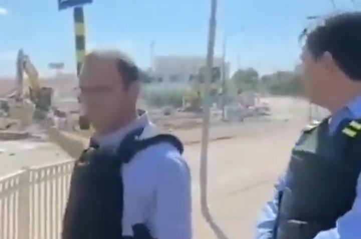 Canlı yayında maskeleri düştü! İsrailli yetkililer siren sesini duyunca terk etti