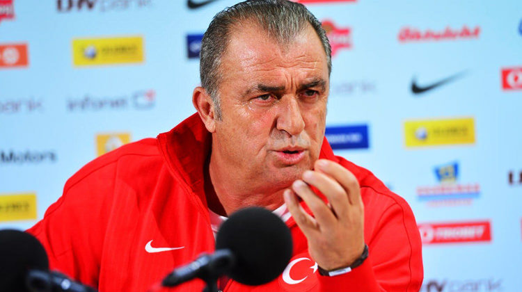 Canlı yayında Terim'in yeni adresini açıkladı!