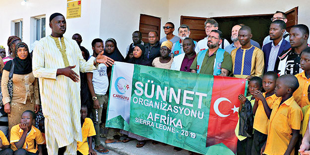 Cansuyu binlerce çocuğu sünnet ettirdi