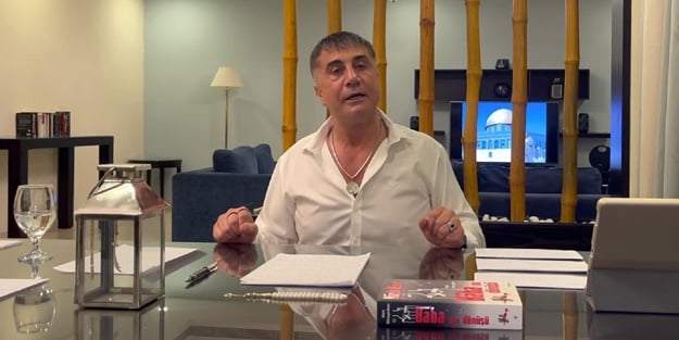 Çantacısı Erk Acarer paylaştı, Sedat Peker retweet etti!