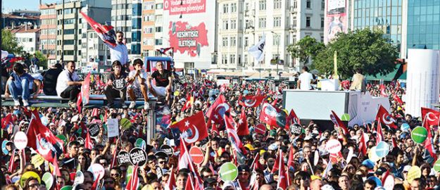 Çapulcuların yeni üssü CHP Kadıköy!