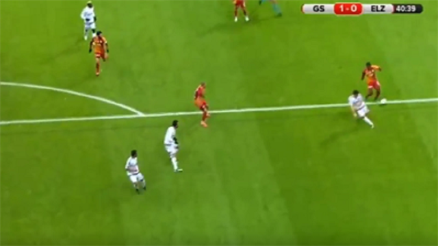 Carole kariyerindeki ilk golü attı