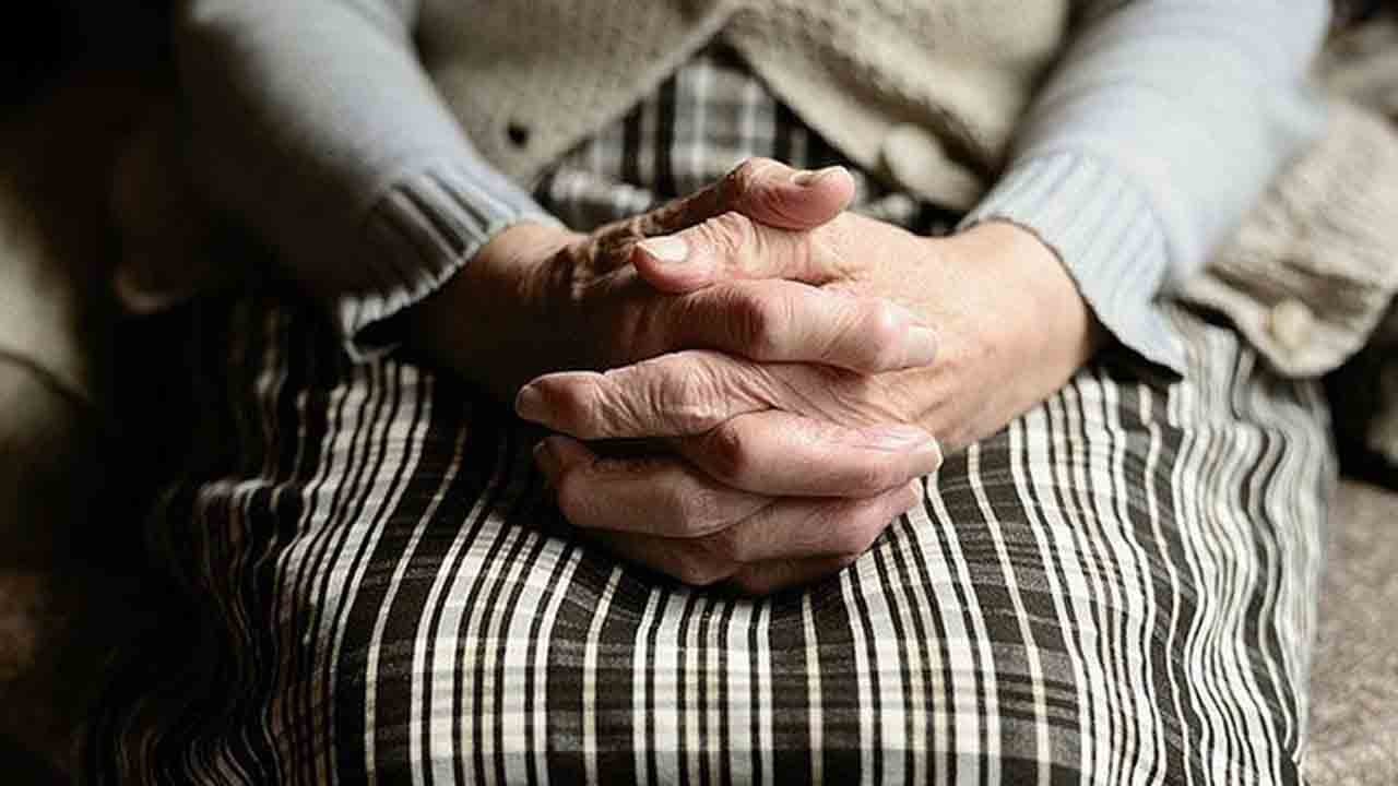 Çarpıcı araştırma ortaya çıktı: Demans riskini yarı yarıya düşüren besin