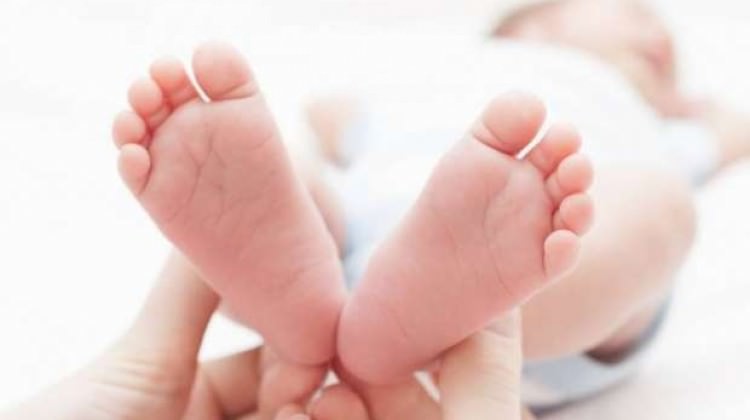 Çarpık ayak sorununun tedavisi mümkün