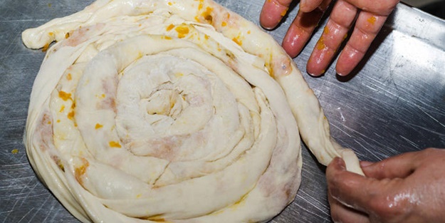 Çarşaf böreği nasıl yapılır? Çarşaf böreği tarifi