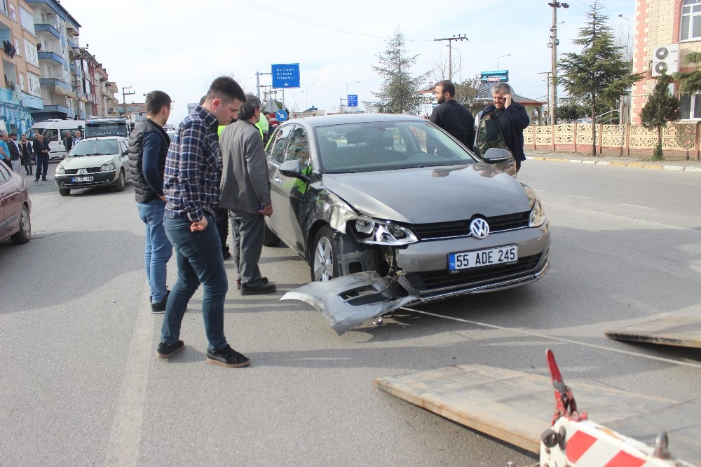 Çarşamba’da kaza: 2 yaralı 