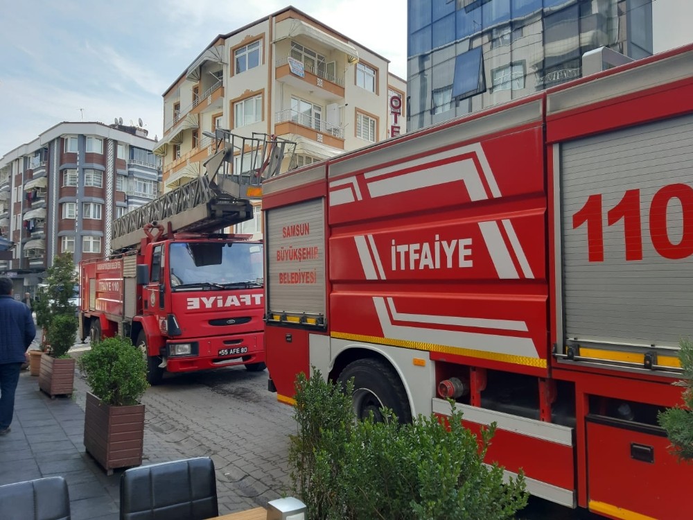 Çarşamba’da korkutan yangın 