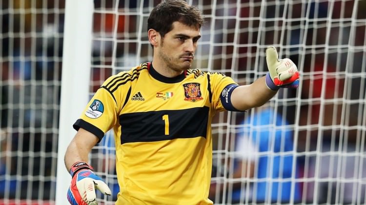 Casillas Türkiye'ye gelecek mi?