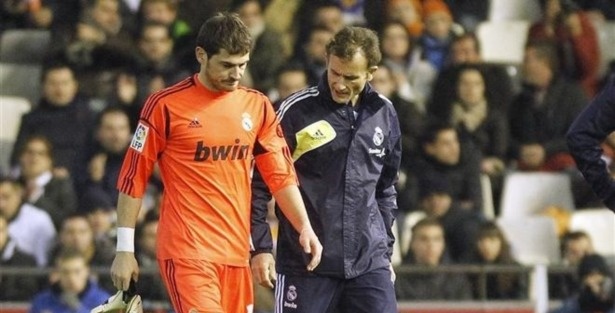 Casillas'ın yerine Casilla