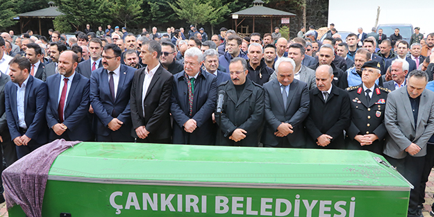 Çataklı'nın vefat eden annesi son yolculuğuna uğurlandı