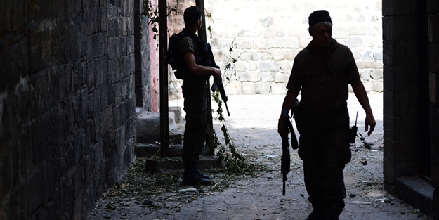 Çatışma çıktı! Polisimiz ağır yaralandı