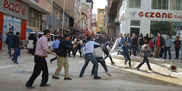 'Çatlasalar da patlasalar da' dedi olay çıktı!