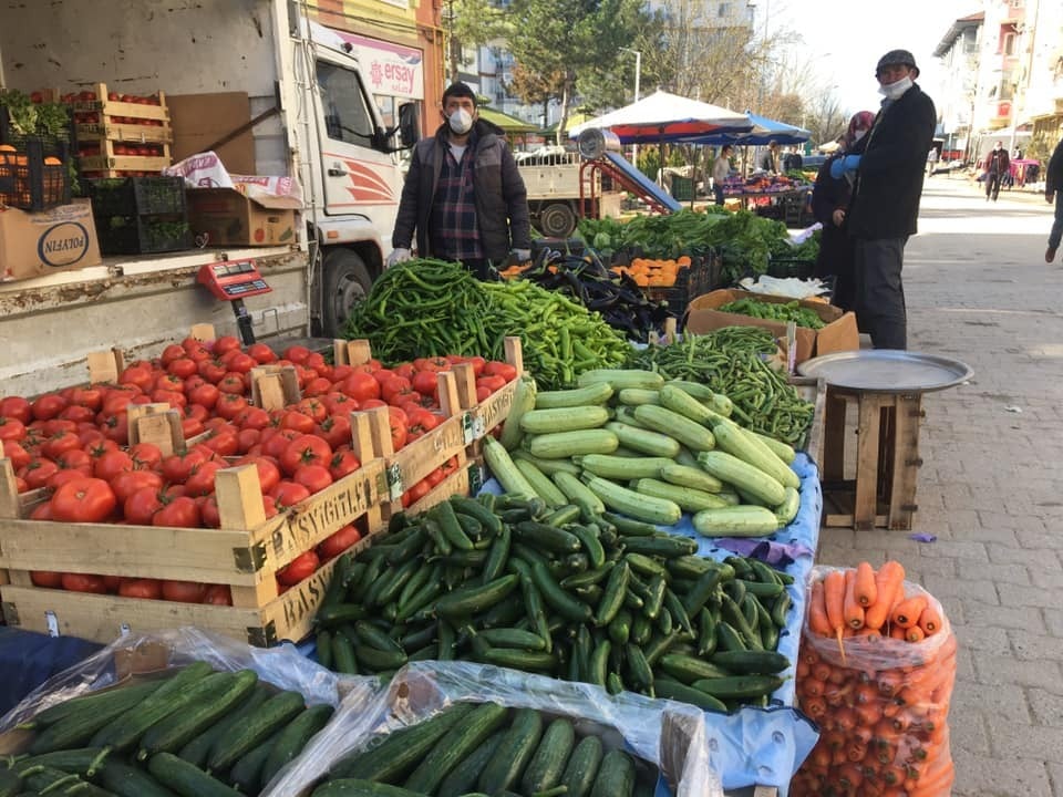 Çavdarhisar’da ilçe pazarı haftada 2 gün 