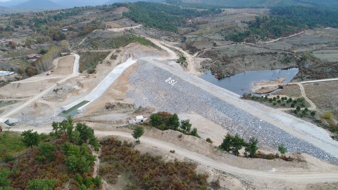 Çavuşlu göleti su tutmaya hazır hale geldi 