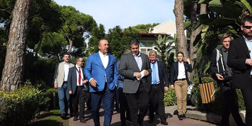 Çavuşoğlu, Alman mevkidaşı Gabriel ile görüştü