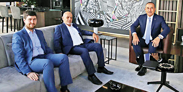 Çavuşoğlu: Milli birlik için medyaya büyük görev düşüyor