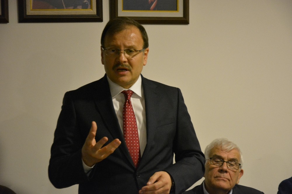 Çavuşoğlu: PYD ve YPG tarafından yapılacak her saldırıda Kılıçdaroğlu’nun da emeği vardır