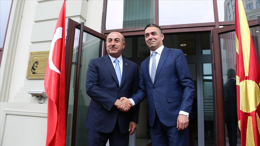 Çavuşoğlu'ndan, Kuzey Makedonyalı mevkidaşı Dimitrov'un teşekkürüne 'Yanınızdayız' yanıtı