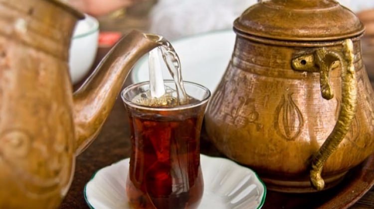 Çay gerçekten harareti alıyor mu?
