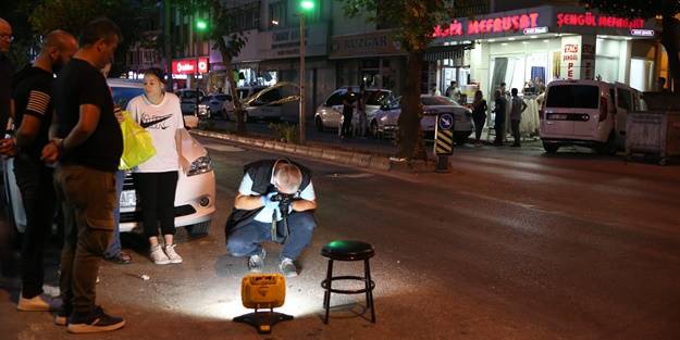 Çay ocağına silahlı saldırı: Yaralılar var