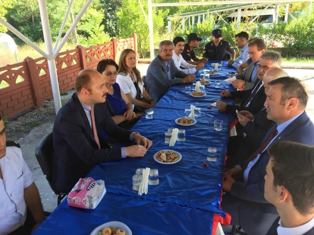 Çaycuma protokolü bayramlaştı 
