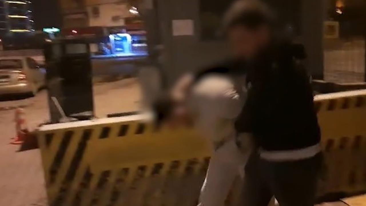 Çaydanlıkla adam dövmüştü! O maganda intihar etti