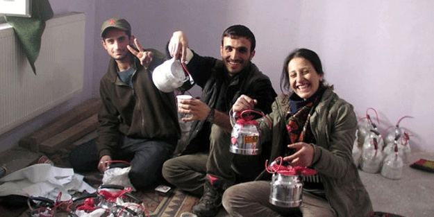 Çaydanlıklarla bomba hazırlarken böyle gülerek poz vermişlerdi… O hainden haber var!