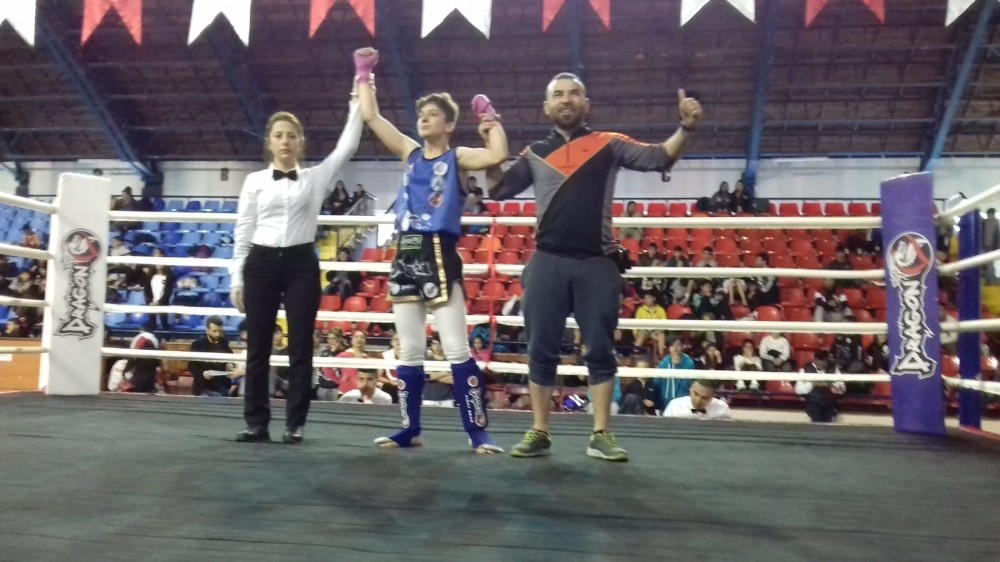 Çaydeğirmeni’ne Sude Nur Muaythai şampiyonluğu getirdi 
