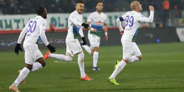 Çaykur Rizespor Malatya'ya gol yağdırdı