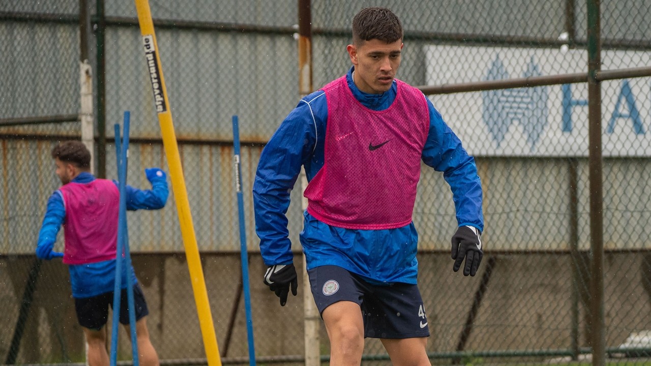 Çaykur Rizespor, Trabzonspor maçı hazırlıklarını sürdürüyor