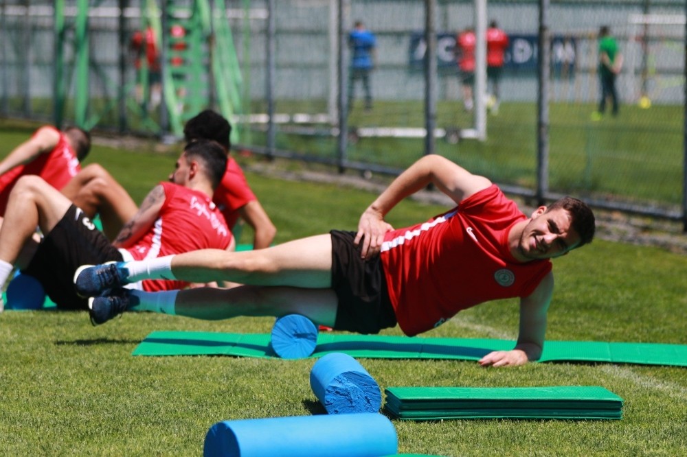 Çaykur Rizespor’da Galatasaray maçı hazırlıkları devam ediyor 