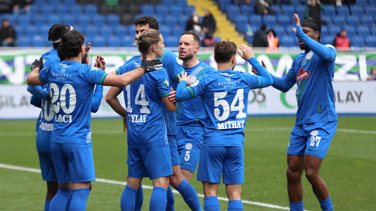 Çaykur Rizespor’u tutabilene aşk olsun!