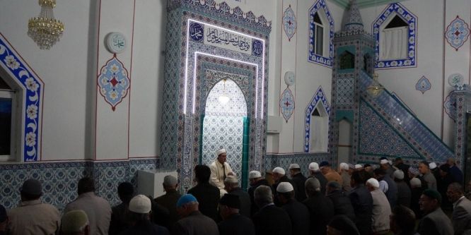 Sabah namazı buluşmalarına Karaören’den devam edildi