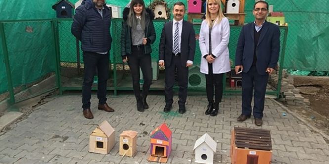 Öğrencilerden örnek hareket