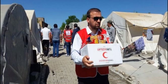 Kızılay Ramazan’da 12 milyon koli yardım dağıtacak
