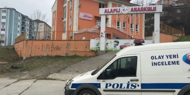 Anaokulunun bilgisayarını çaldılar