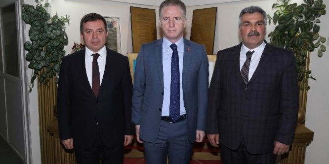 Vali Gül’den, kurumlara ziyaret