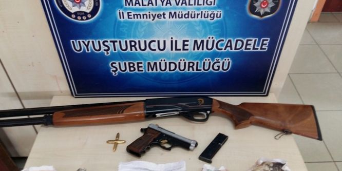 Zehir tacirlerine operasyon