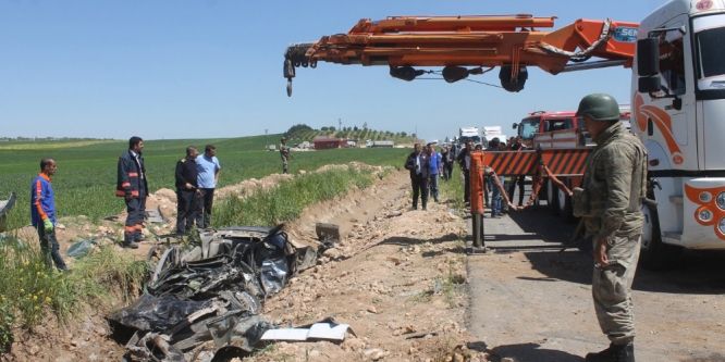Mardin’de feci kaza: 2 ölü, 1 yaralı